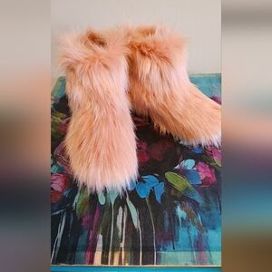 Jeffery Campbell Pink Fluffy boots 9.5